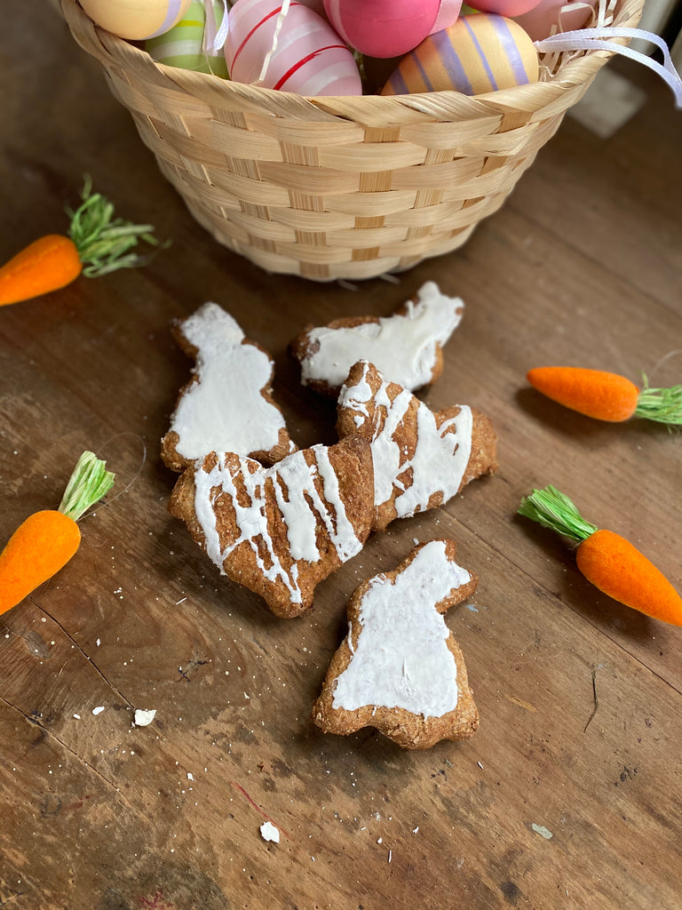 Tasty Easter Biscuits you can make for the Dog this weekend